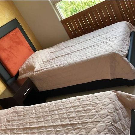 Lovely 3 Bedroom Condo With Pool Ixtapa  Kültér fotó